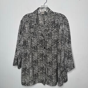 Notations Woman Zebra Print‎ Blouse Top Black White 1X Button Front 3/4 Sleeve